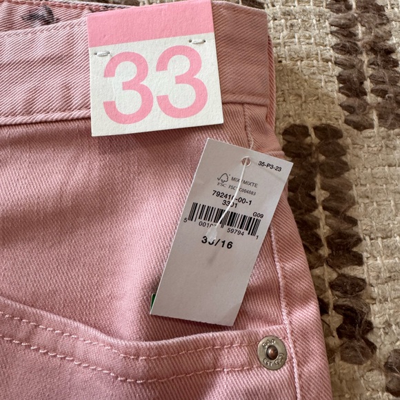 Chic Pink Ruffled Mini Skirt - Picture 3 of 4